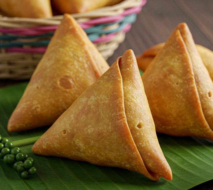 Samoussas et bouchons aux recettes réunionnaises